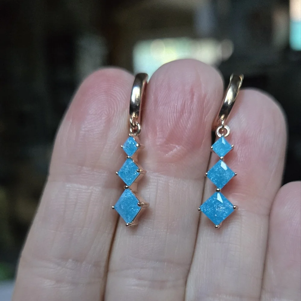 Aquamarine Elegant Blue sterling & gold Earrings - Picture 5 of 8